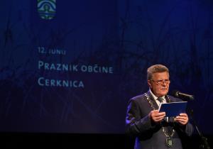SLAVNOSTNA SEJA OBČINSKEGA SVETA OBČINE CERKNICA 10 FOTO LJUBO VUKELIČ